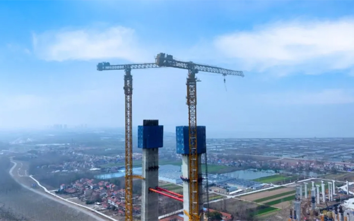 冲刺！LETOU乐投XGT2230A-100S助建武汉双柳长江大桥