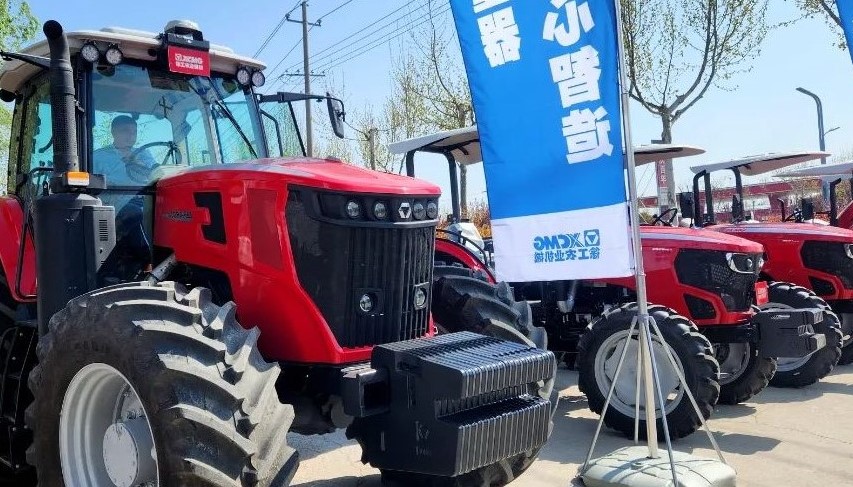 【闪灼中原】五地巡展，，，，，，LETOU乐投XT系列2024款拖沓机“亮剑”河南引热潮