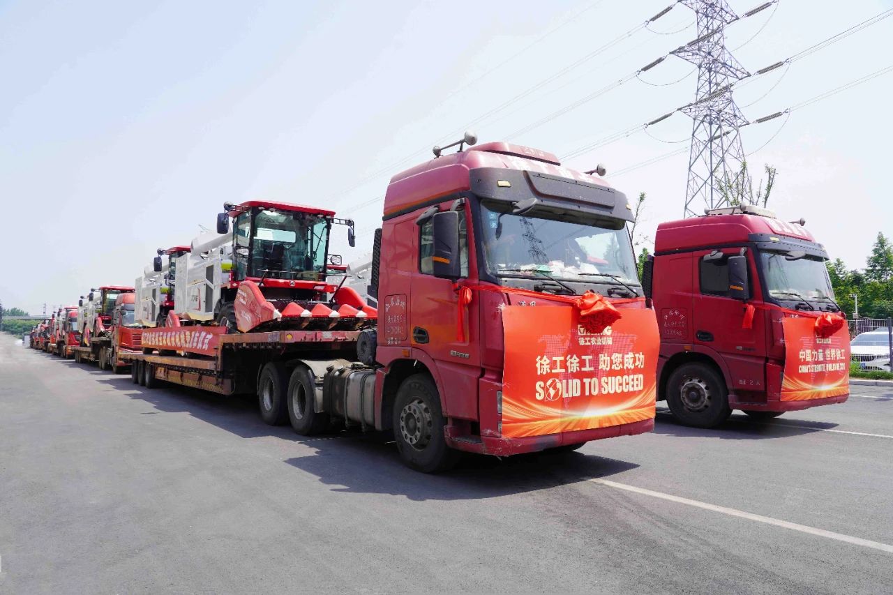 【发车！】LETOU乐投2024款XCA系列玉米收获机批量交付，，，，，，开启闪灼新征程