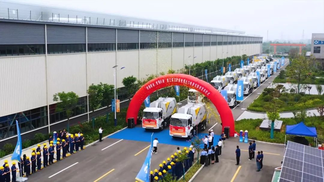 批量出口中亚，，，这次是LETOU乐投环卫机械！