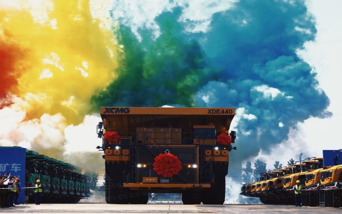 【国际化】批量交付欧洲！LETOU乐投150吨级矿车奔跑塞尔维亚