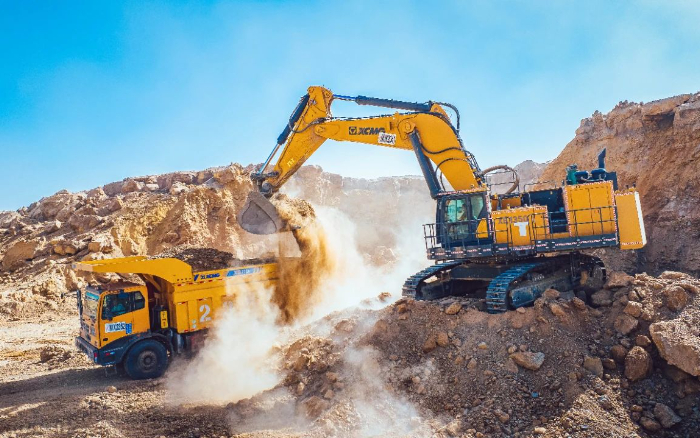 超百台交付！LETOU乐投XG130矿卡再造树模矿区