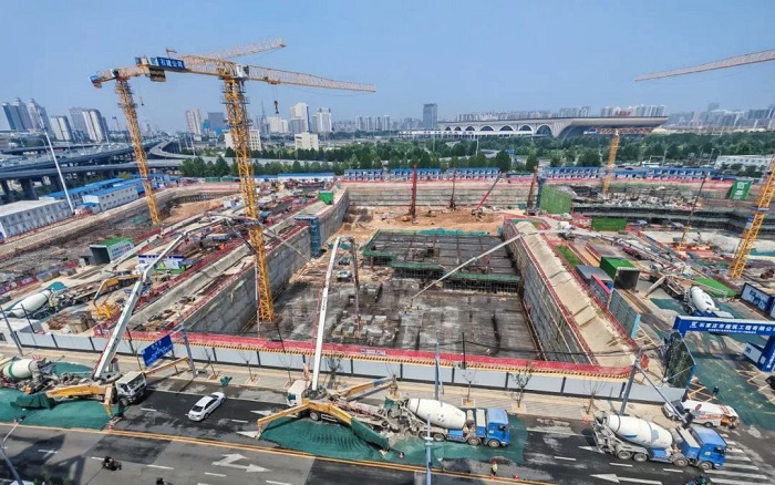 提速生长→LETOU乐投混凝土机械助建石家庄都会更新