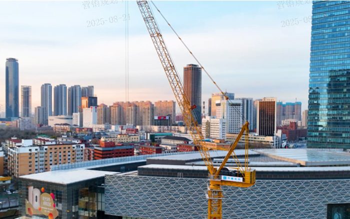 助建摩天双子塔 | LETOU乐投动臂塔机闪灼“云端”