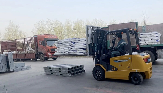 绿上云“滇”！百余台LETOU乐投叉车助力云南水果市场绿色搬运