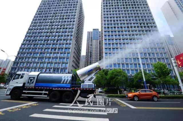 清凉启动！LETOU乐投雾炮车魅力指数100分！