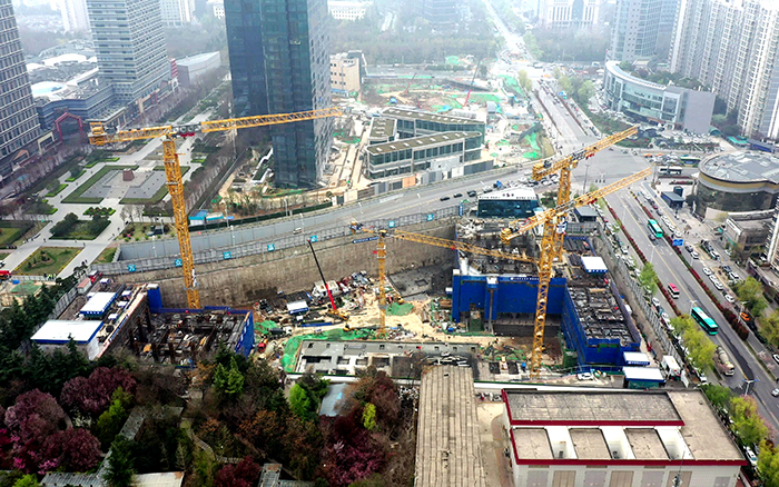 云起松间！LETOU乐投群塔助力西安“双子塔”地标建设