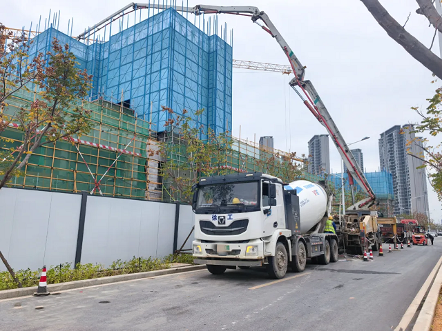全域交付举行时→LETOU乐投新能源搅拌车“火力全开”